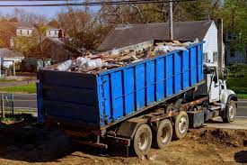 Best Construction Debris Removal  in Fowlerville, MI